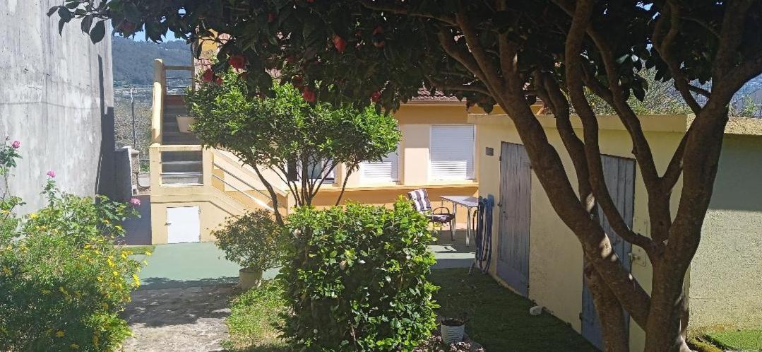 Moaña Casita Con Terreno A 10 Minutos Del Centro De Vigoヴィラ エクステリア 写真